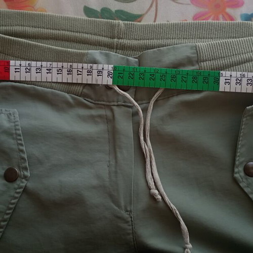Vintage Y2K Cargo Capri Pants Rebecca Blu used, khaki with embroidery