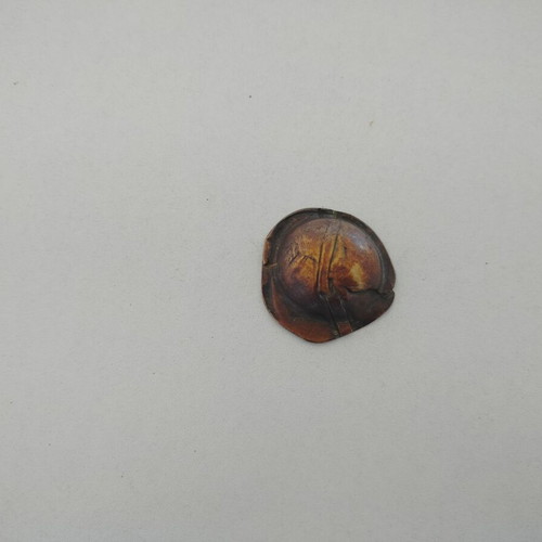 Bronze decorative item used with oxidation and scratches