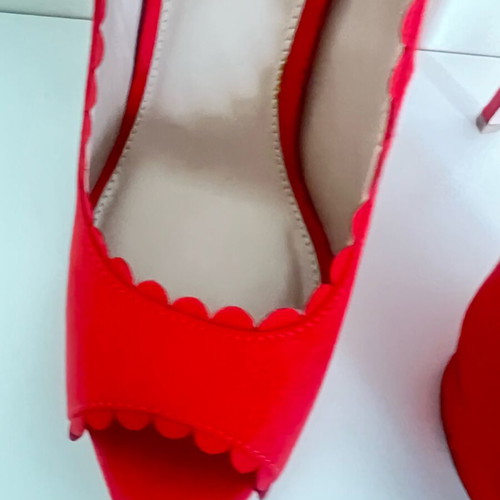 Kurt Geiger stiletto sandal red like new, size 39