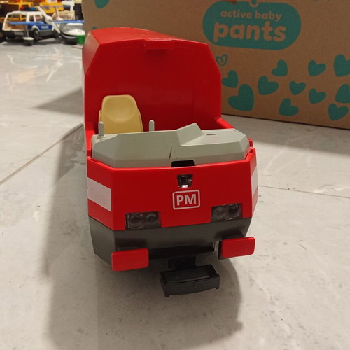 Playmobil 4010 Red Steam Locomotive used for parts or repair
