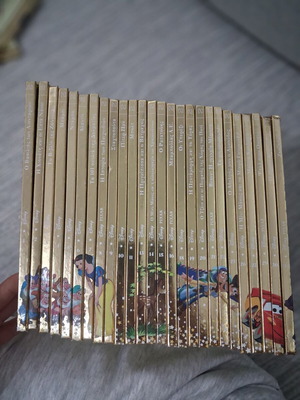 Hachette golden books set of 26, like new, Greek