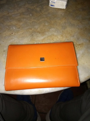 Leather women's wallet orange like new with multiple compartments