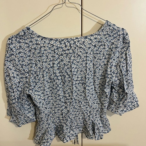 Floral summer blouse like new, blue size M