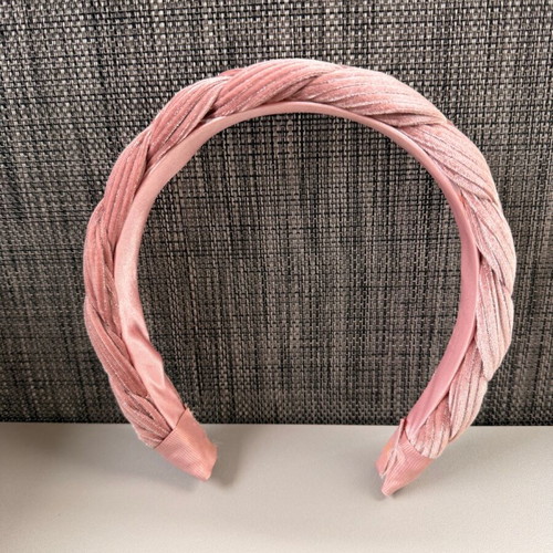 Headband and hair ribbon like new