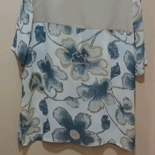 Shirt L like new with side openings