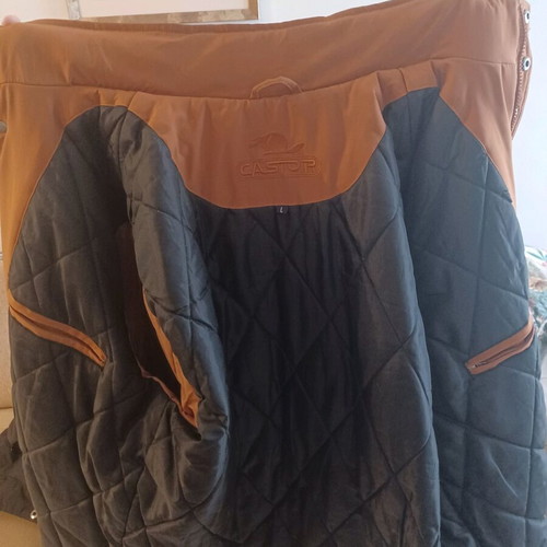 Men's orange winter jacket size Large like new