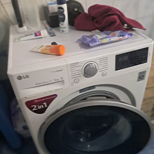 LG washing machine and dryer 8 kg