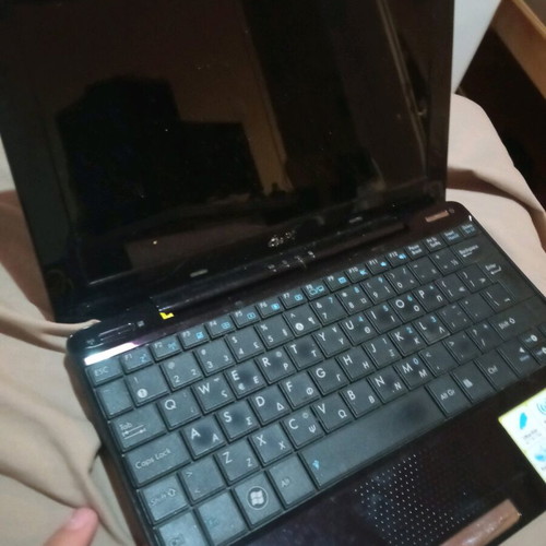 Eee Laptop used with power adapter