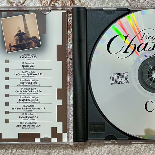 French Chansons 3 CD box set like new, 1998