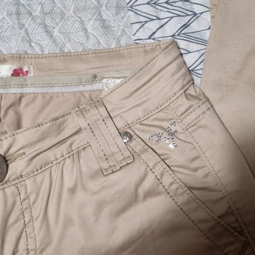 Fracomina women's beige pants size 38 like new
