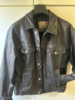 Chevignon Legendary leather jacket used, vintage, unisex