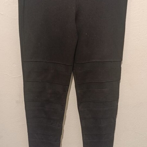 Forever 21 elastic leggings size M like new, black