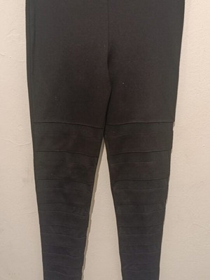 Forever 21 elastic leggings size M like new, black