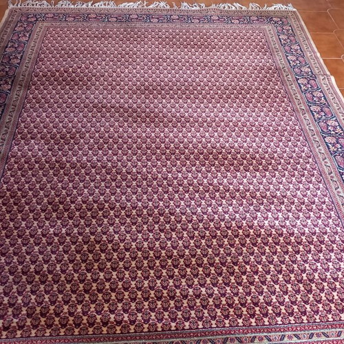 Roubayat Persian rug used, 2.74 x 1.98 m, classic design