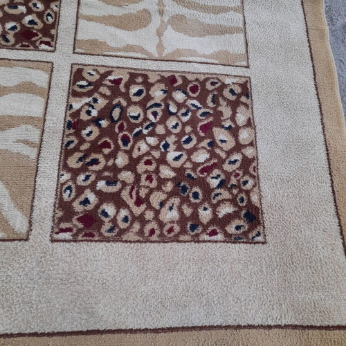 Beige-Bordeaux rug 170x210 cm used