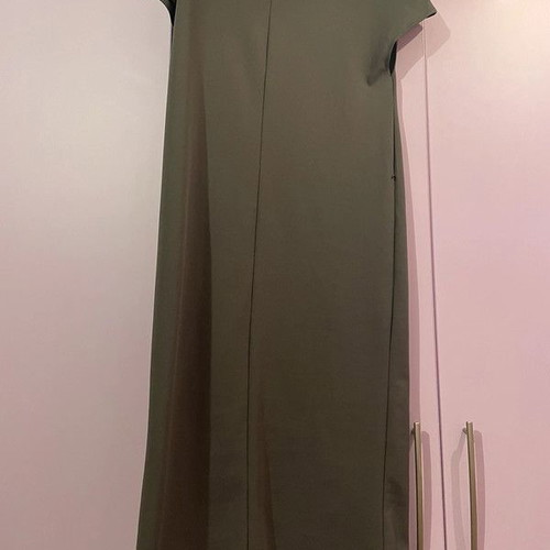 Midi dress Zara gray like new, small with belt