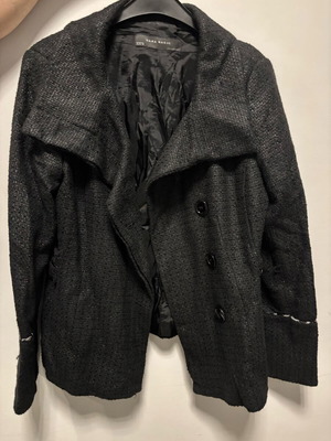 Zara Basic blazer used with defect on leather parts