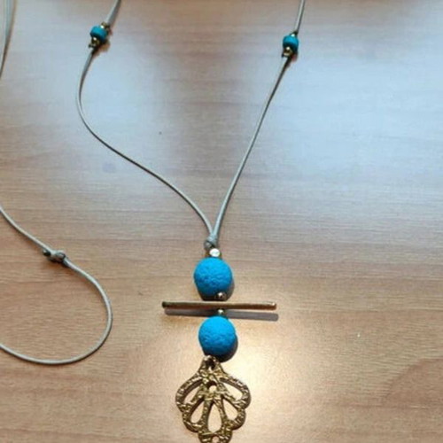Handmade necklace with blue stone and gold steel new