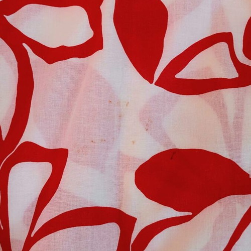 Summer dress with floral pattern and side tie