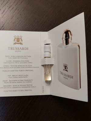 Trussardi Donna Eau de Parfum Tester 1,5 ml καινούργιο