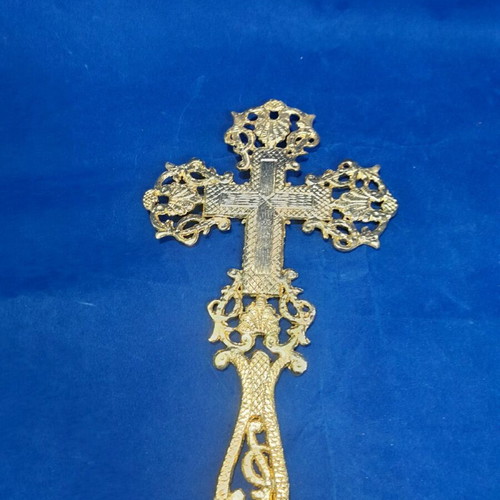 Metal blessing cross new with beautiful pattern