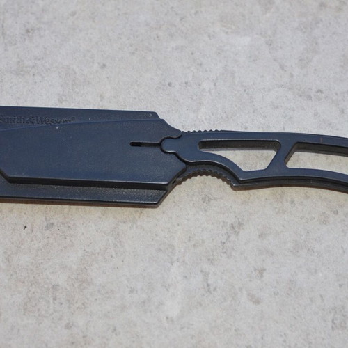 Carbon Steel Vintage Hunting Knife New from The Eagle Collection 4040