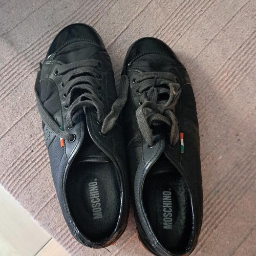 Moschino sneakers used, black with red accents