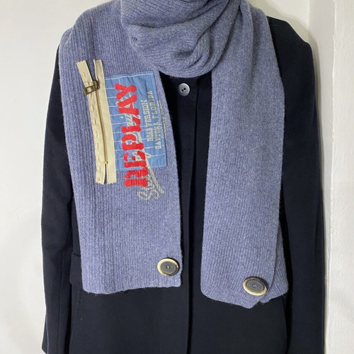 Replay scarf like new, grey and blue with pocket and zipper