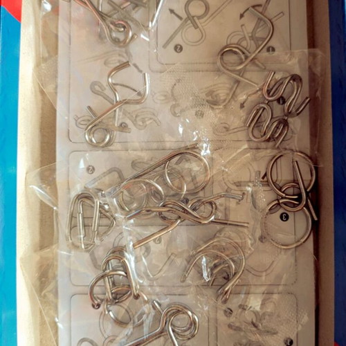 Metal Magic Schmidt set with 12 metal puzzles