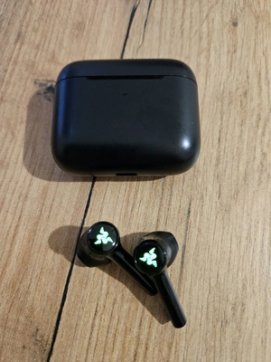 Razer Hammerhead X Earbud Bluetooth Handsfree Earphones like new