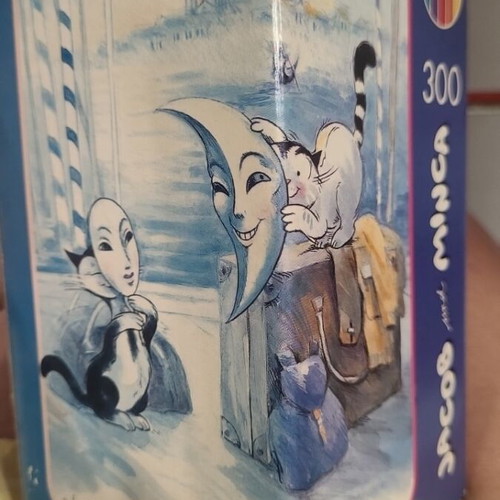 Heye double-sided 300-piece puzzle with cats by Sven Hartmann