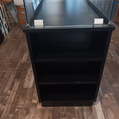 Display cabinet, 150x112x61 cm