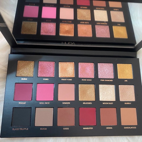 Huda Beauty Rose Gold Remastered eyeshadow palette new