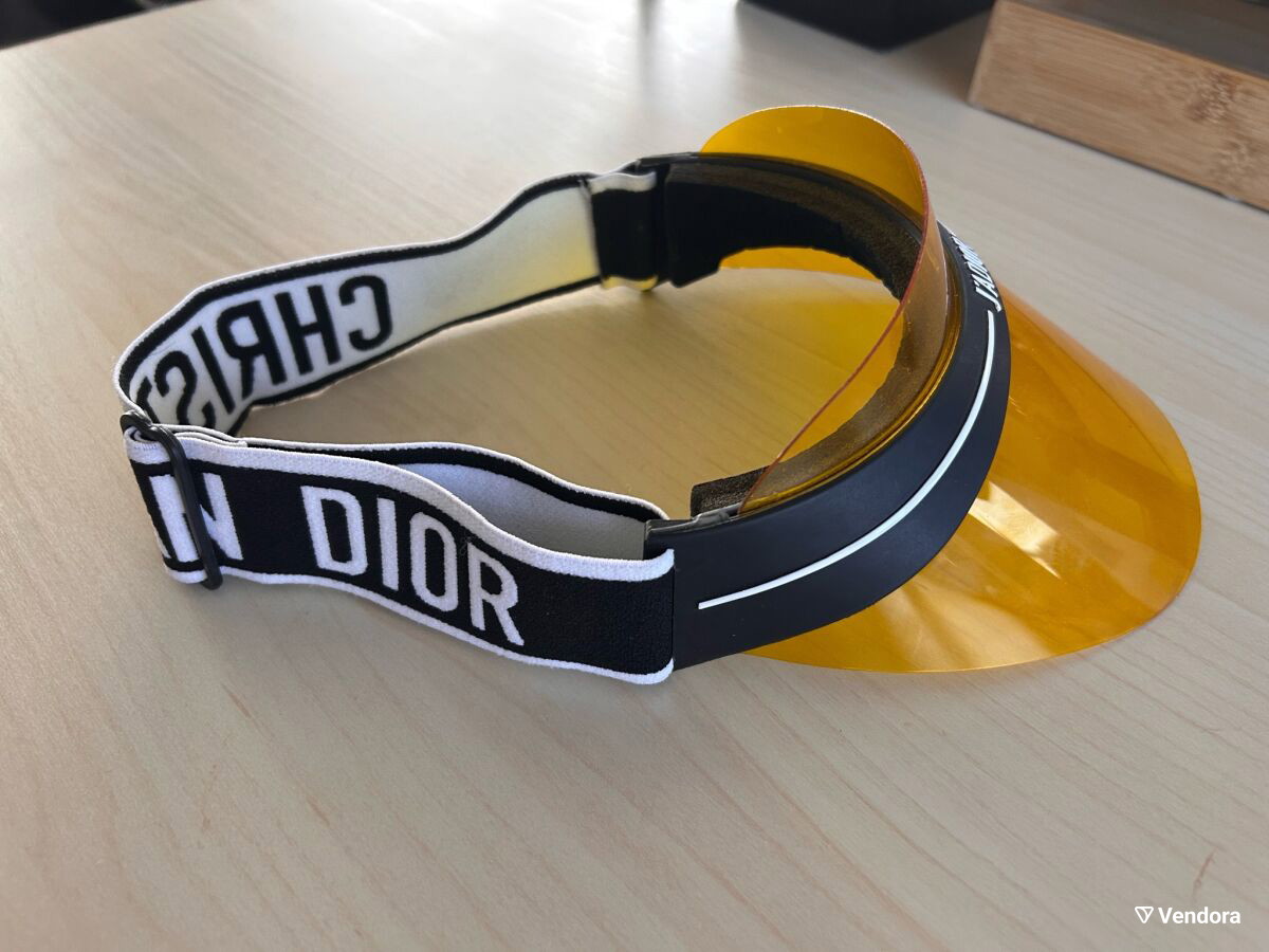 Christian Dior J