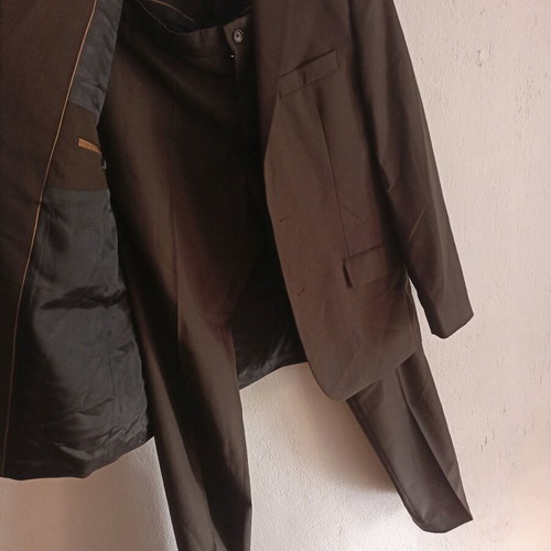 Костюм Esprit от вълна като ново, кафяв, размер 52