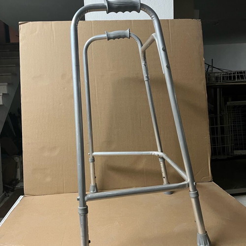 Mobility aid used in excellent condition