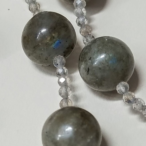 Labradorite necklace new, length 52 cm