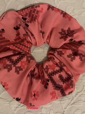 Scrunchie Karavan like new