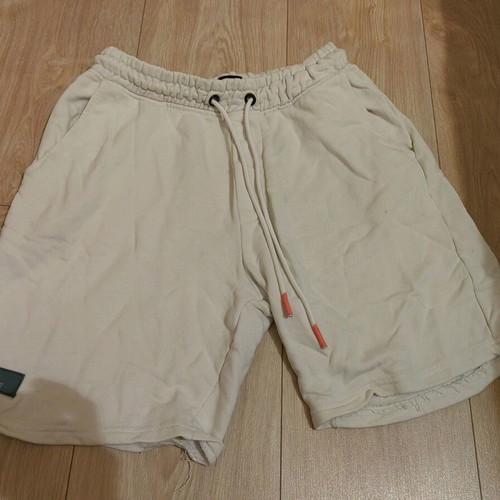 Bershka men's shorts size M used, white with small stain