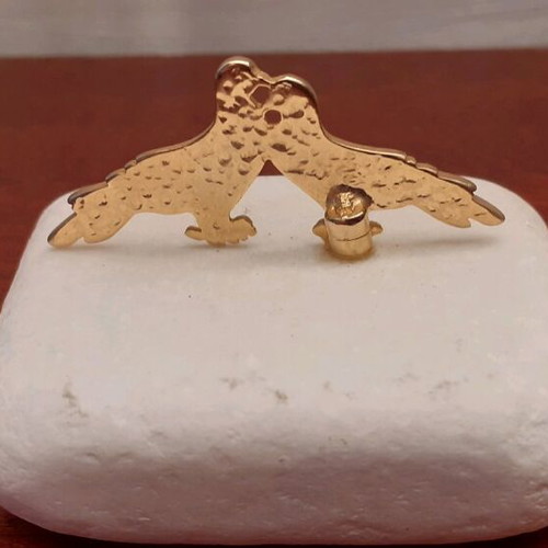 Decorative stone with two doves double-sided like new