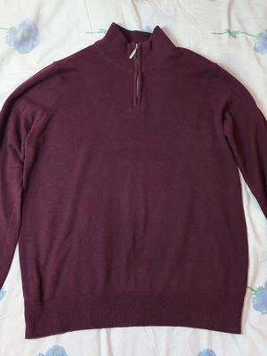 Run men's knit sweater size M like new