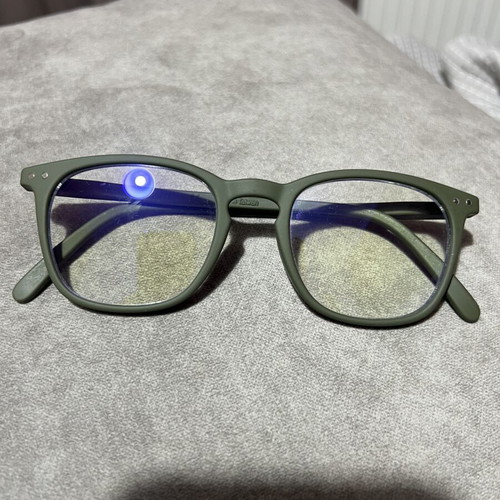 Izipizi blue light glasses, green, like new