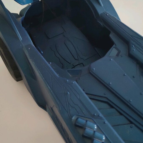 Batman car like new, blue