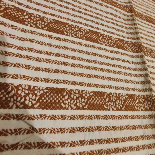 Caramel wool throw like new with beautiful pattern