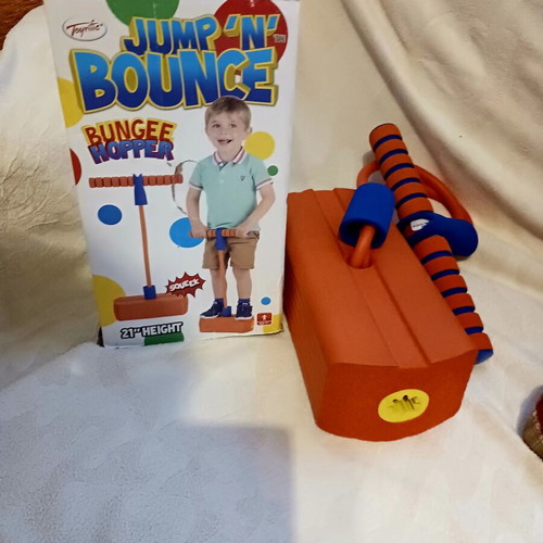 Jump in bounce bungee hopper like new