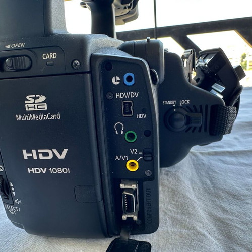 Canon XH A1E Professional HDV Camcorder like new