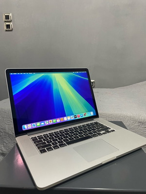 MacBook Pro Retina 15inch used, Intel Core i7, 8GB RAM, SSD
