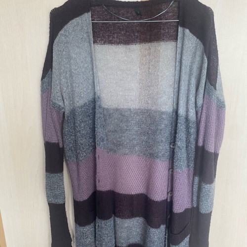 Benetton wool cardigan like new, multicolor with thumbhole sleeves