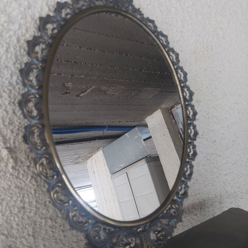 Vintage mirror like new