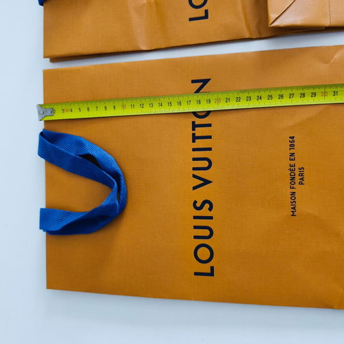Louis Vuitton gift bags set of 2, luxury quality, new
